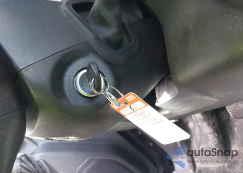 2020 Chevrolet Silverado 1500 4Wd Short Bed Custom z USA, uszkodzony, nr VIN 3GCUYBEF9LG101234